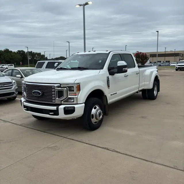 2020 Ford F350 S/D Platinum