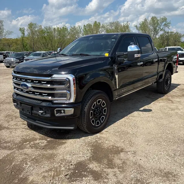 2024 Ford F350 S/D Platinum