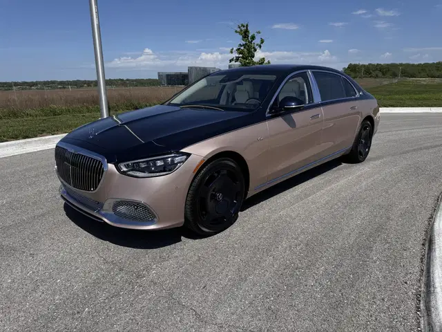 2023 Mercedes-Maybach S680 4MATIC Sedan Haute Voiture Edition