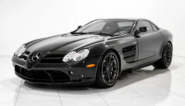 15k-Mile 2006 Mercedes-Benz SLR McLaren