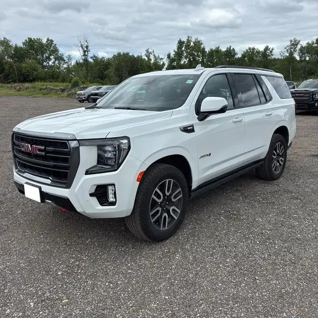 2023 GMC Yukon AT4