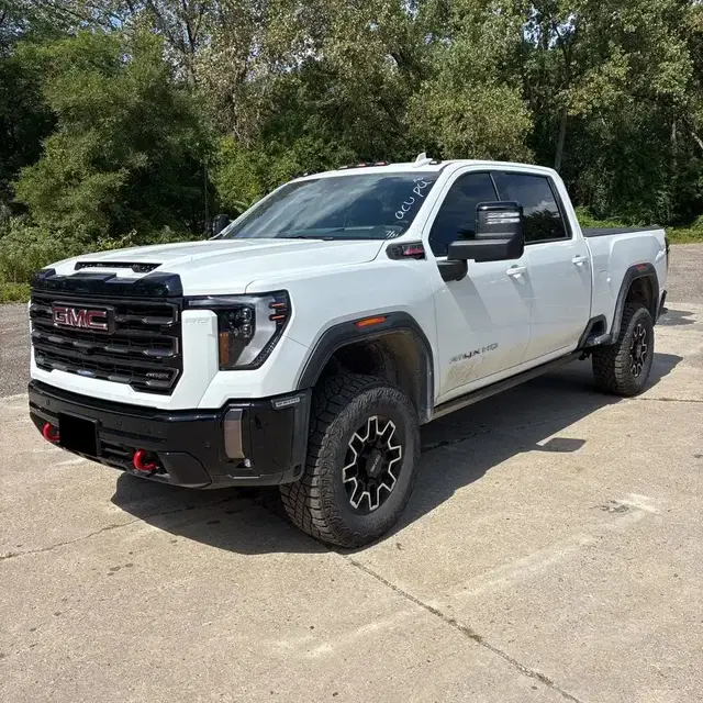 2024 GMC Sierra 2500 AT4X