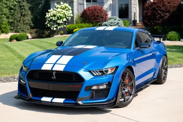 823-Mile 2021 Ford Mustang Shelby GT500 Carbon Fiber Track Pack