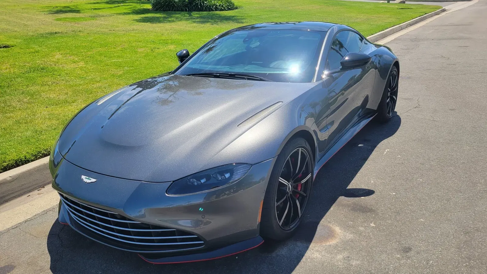 2021 Aston Martin Vantage Coupe 7-Speed