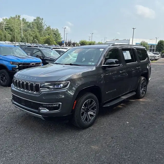 2024 Jeep Wagoneer Series II