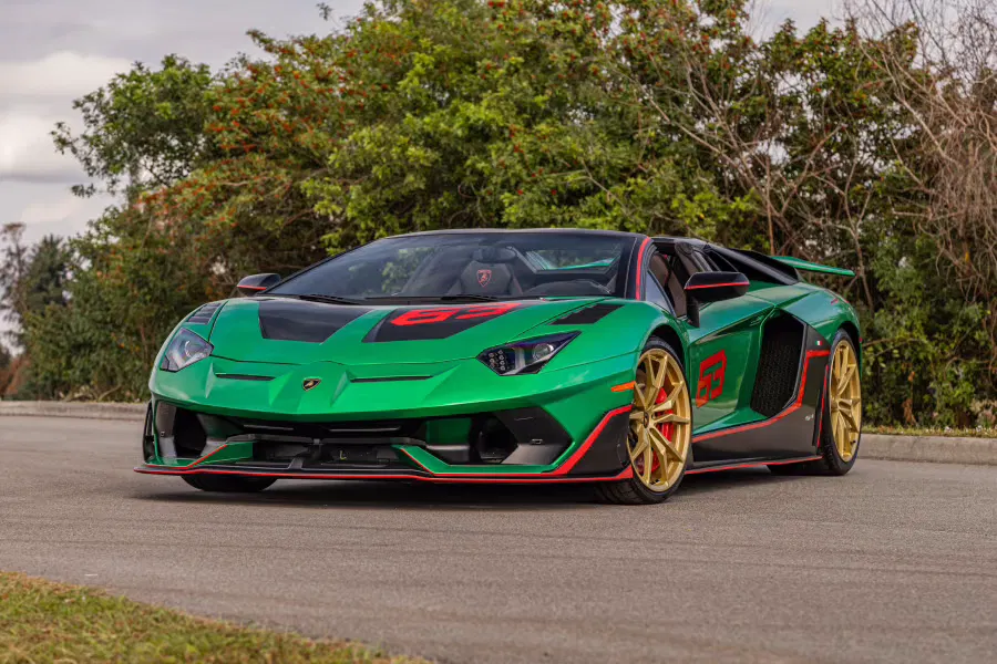 2016 Lamborghini Aventador LP700-4 Pirelli Edition Roadster