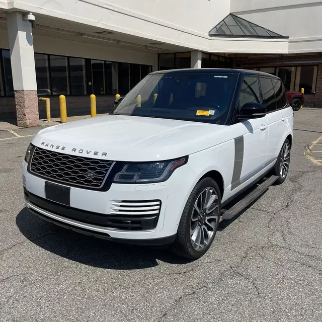 2022 Land Rover Range Rover P400 HSE Westminster Edition